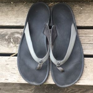 Olukai Kulka Kai Gray Beach Sandal